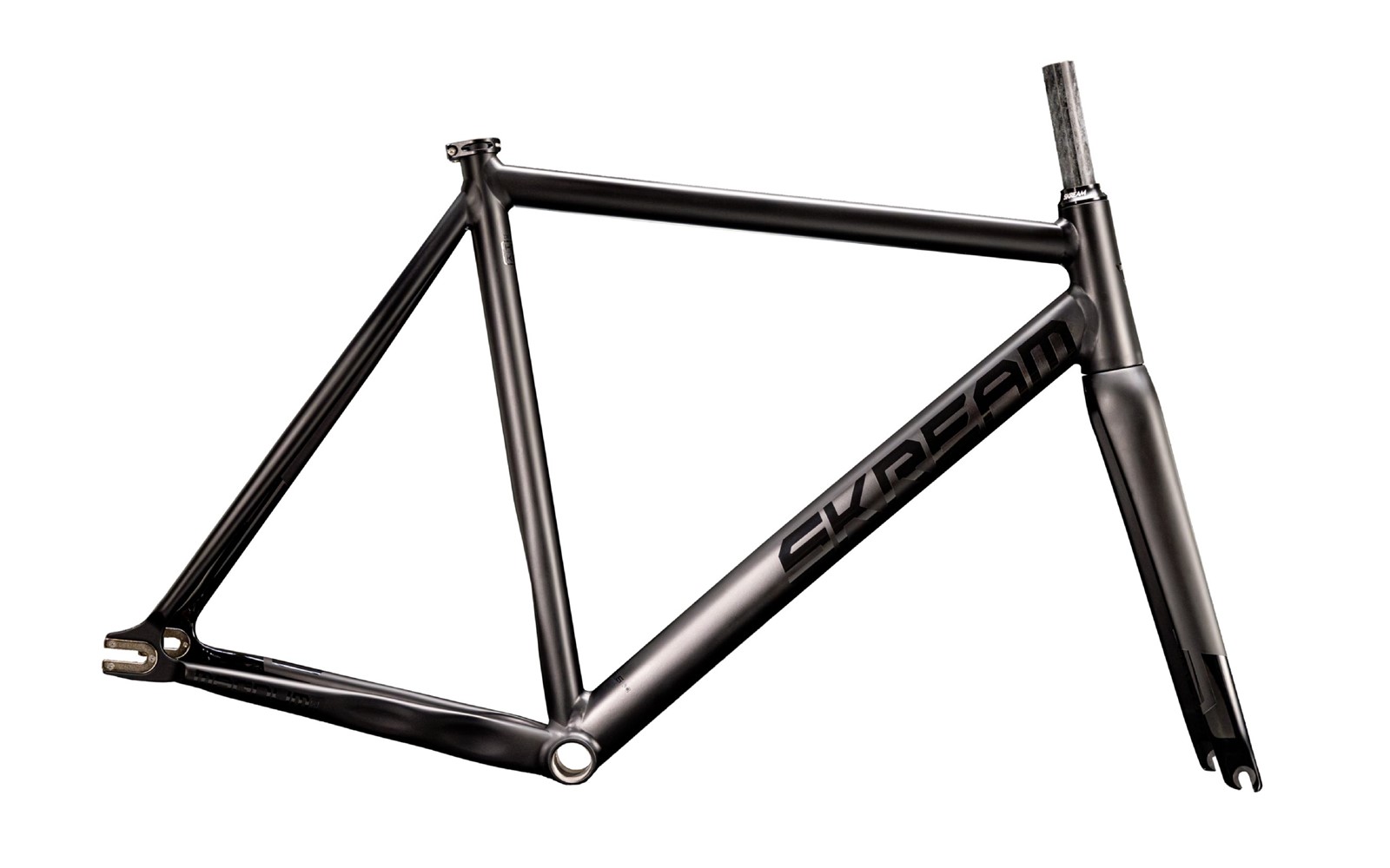 Фреймсет Skream Magnum24 Stealth за 2299,99 руб. в магазине городских велосипедов City Bikes в Минске.