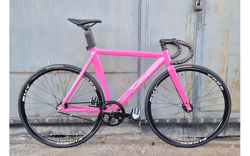 Велосипед Octopus F*Low Pink за 2299,99 руб. в интернет-магазине городских велосипедов City Bikes в Минске.