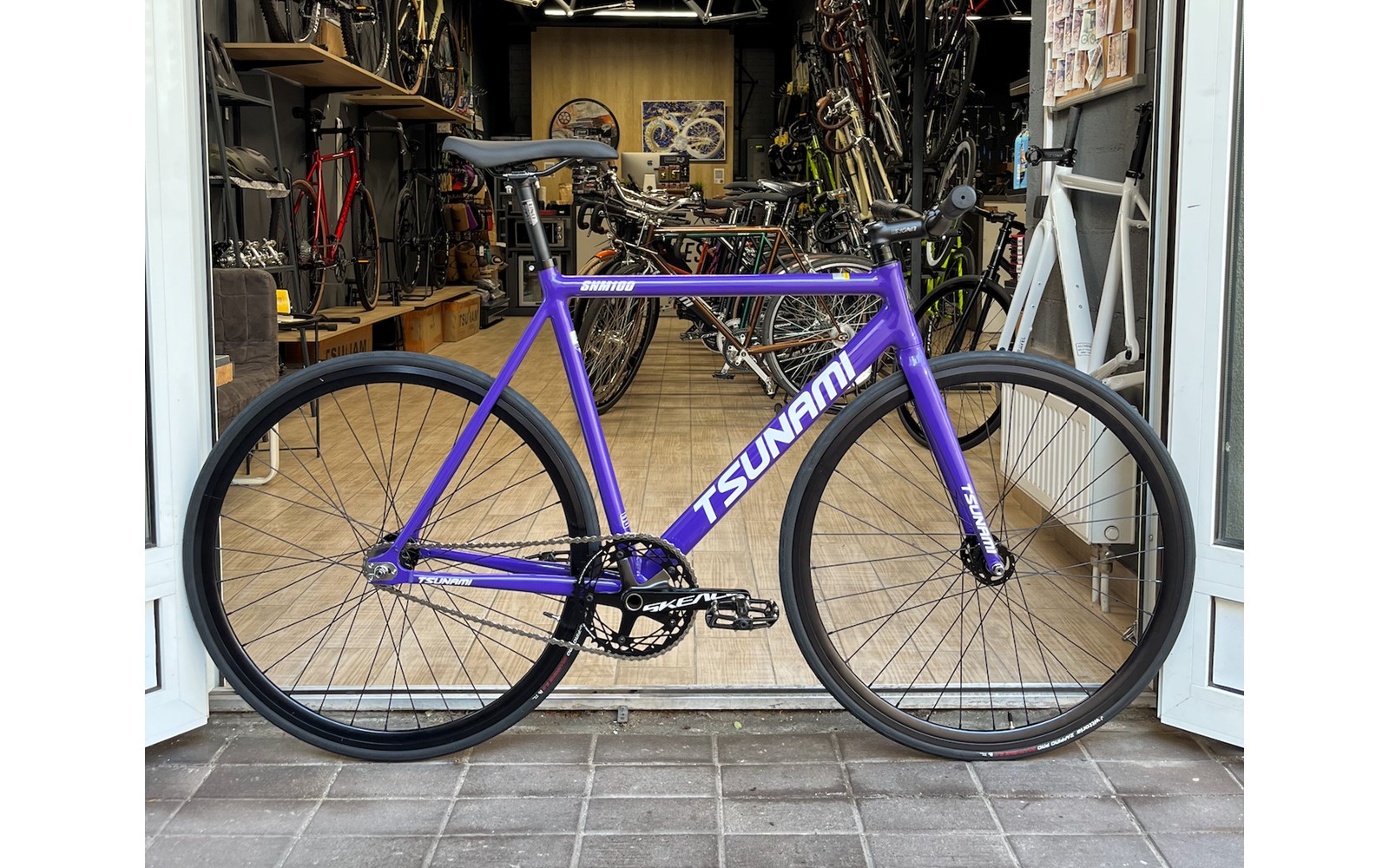 Велосипед Tsunami SNM100 фиолетовый за 2149,99 руб. в магазине городских велосипедов City Bikes в Минске.