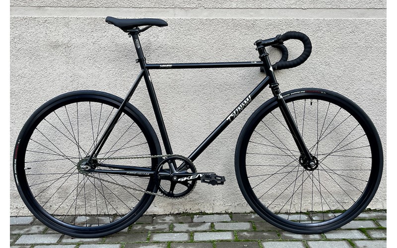 Велосипед Tsunami SNM4130 чёрный за 1849,99 руб. в интернет-магазине городских велосипедов City Bikes в Минске.